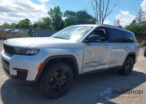 2021 Jeep Grand Cherokee Altitude 4X4 from USA, damaged, VIN 1C4RJKAG0M8208981